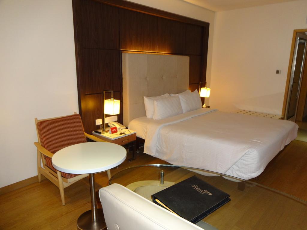 Savera Hotel Chennai Oda fotoğraf
